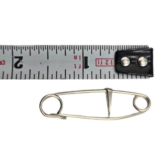 #26 Hermes Sterling Silver Pin Brooch - Picture 4 of 16